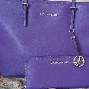 Authentic Michael Kors tote